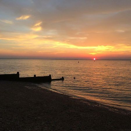 Whitstable Tree House Retreat Βίλα Εξωτερικό φωτογραφία